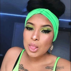 Meet your Posher, Abigail